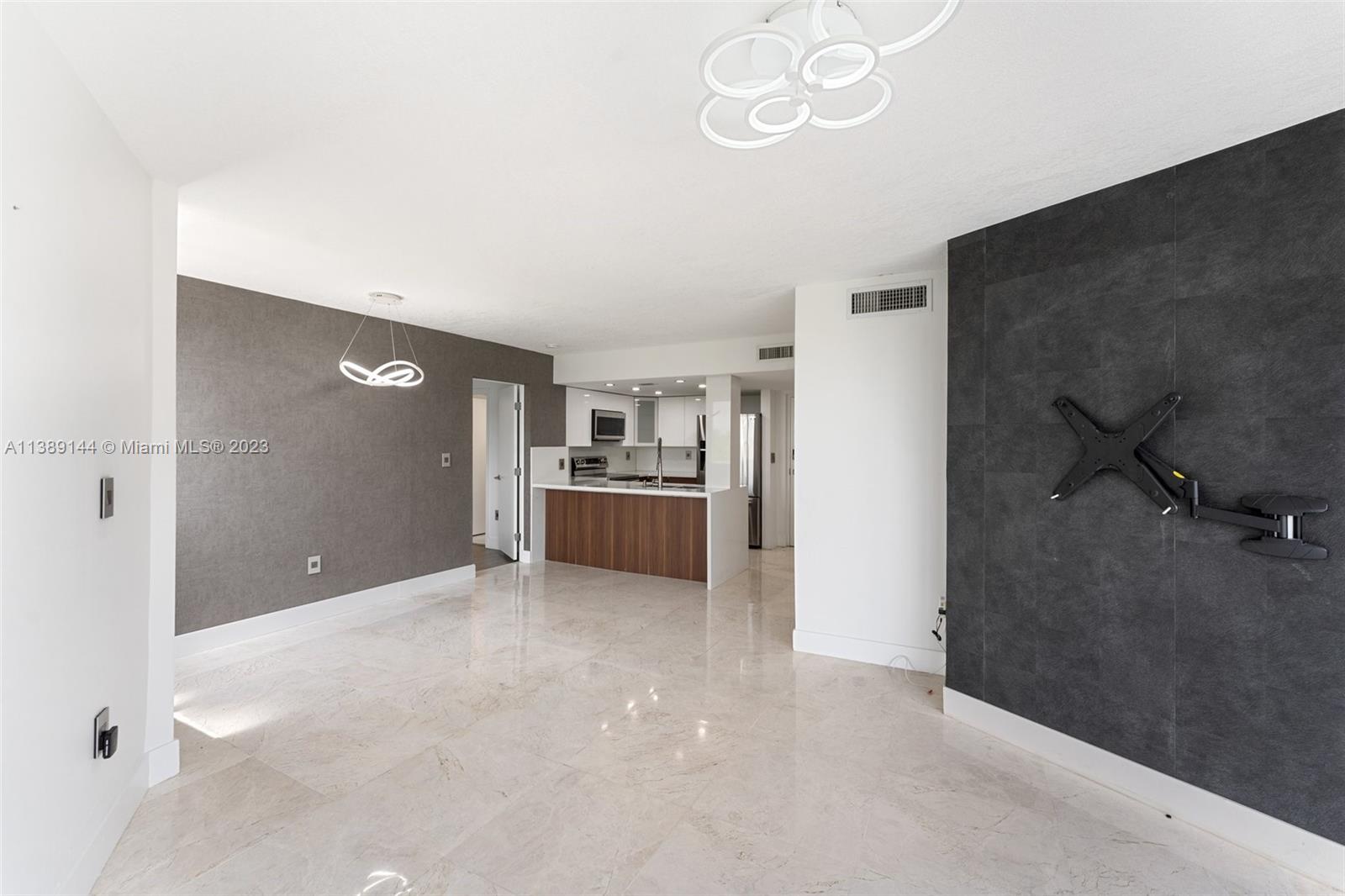 7165 NW 186th St Unit: A510