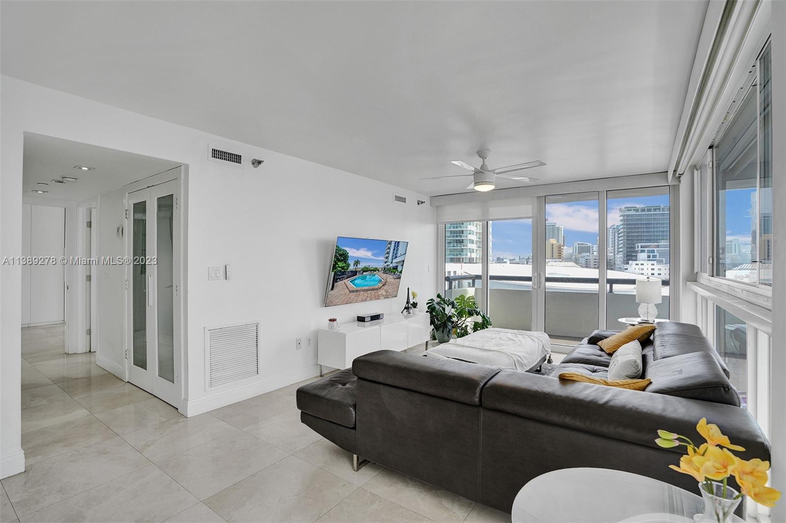 3200 Collins Ave Unit: 7-1