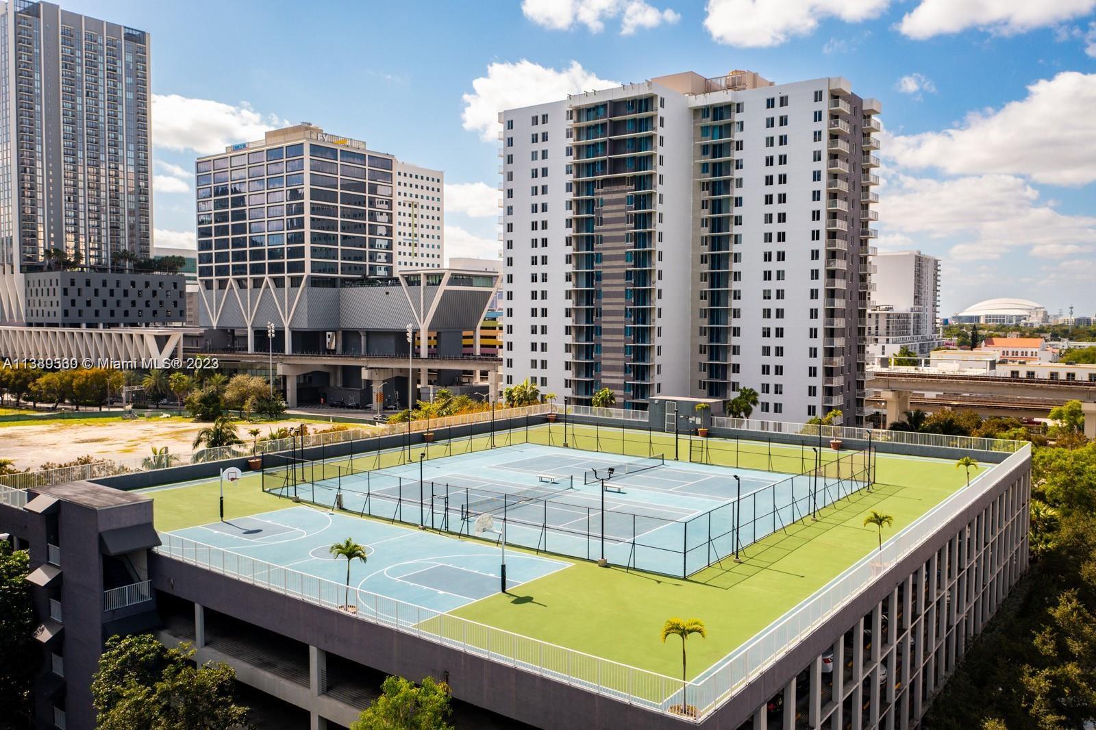 850 N Miami Ave Unit: W-904