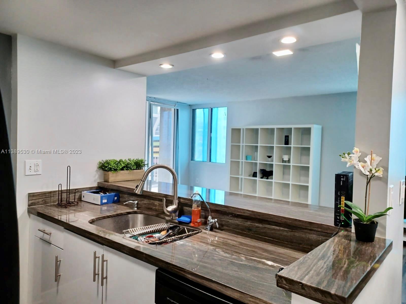 850 N Miami Ave Unit: W-904