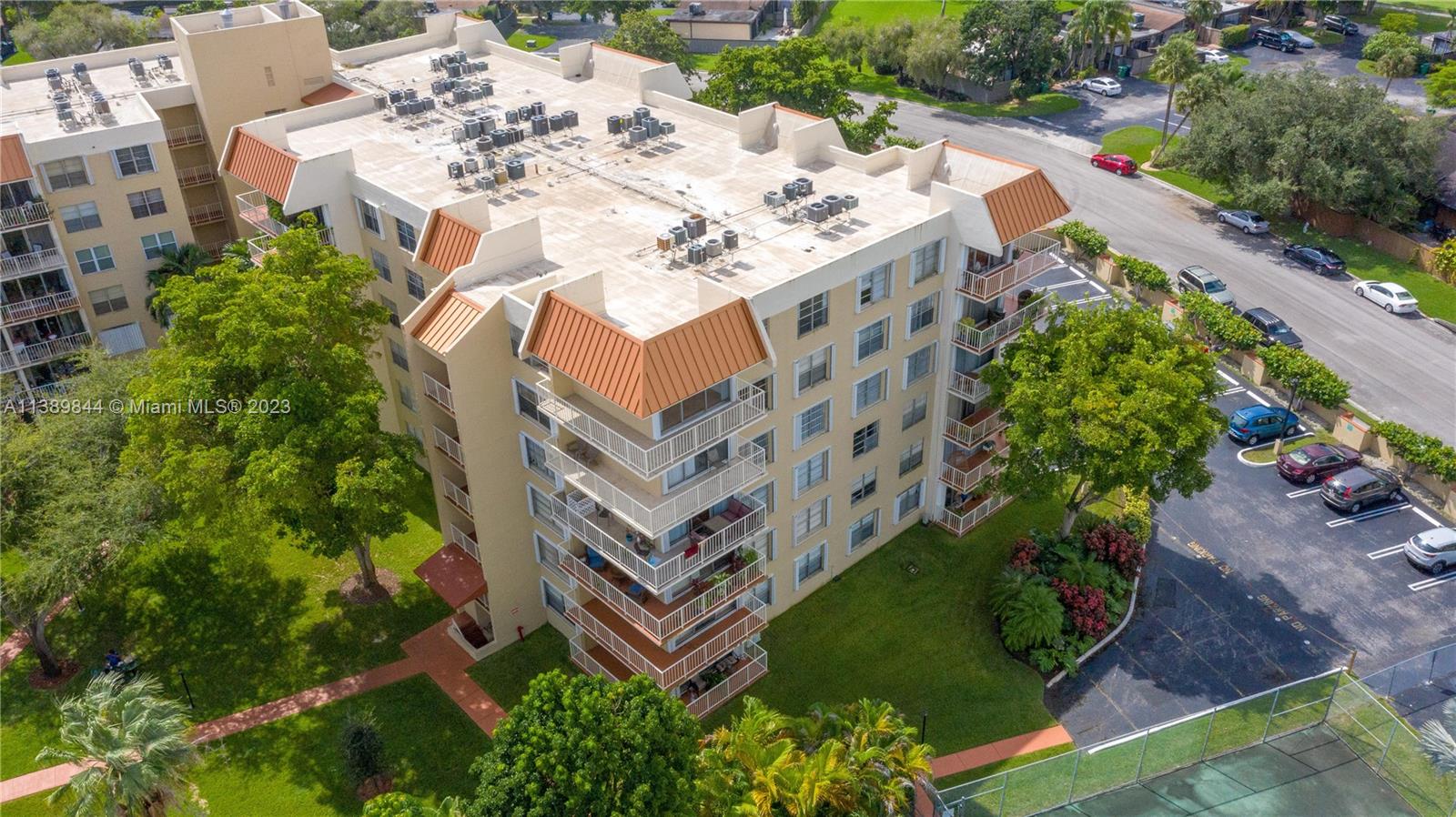 13120 SW 92nd Ave Unit: B-PH6