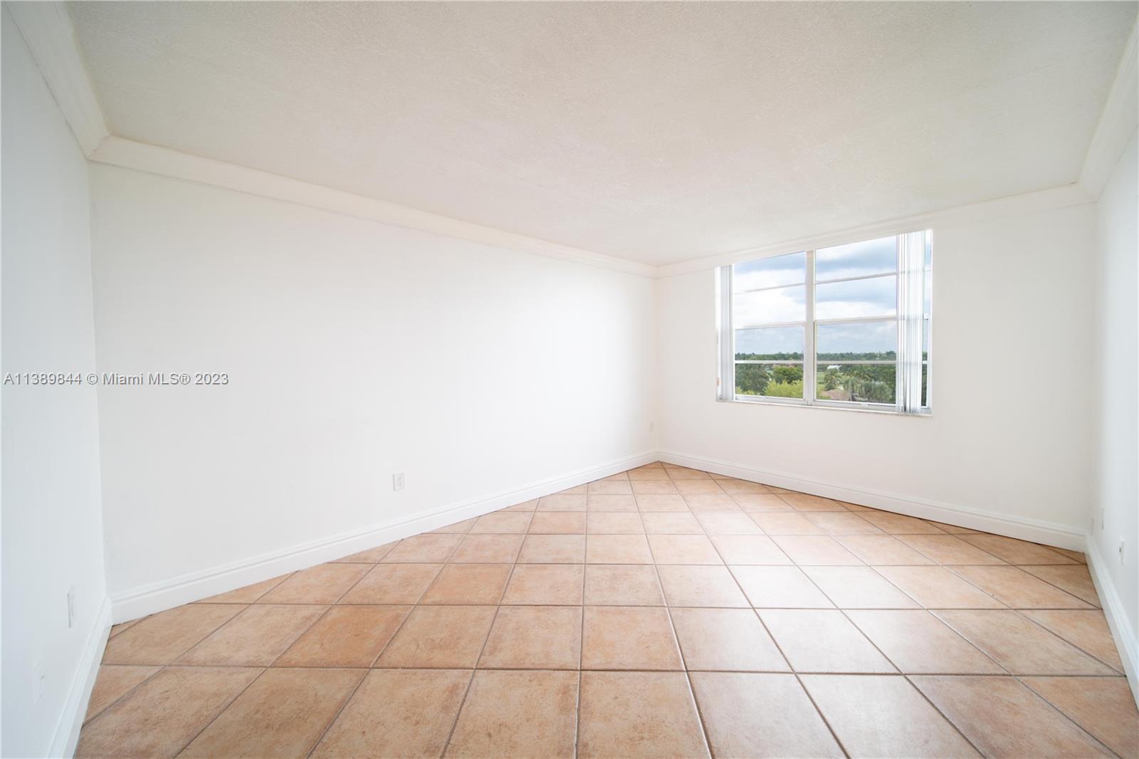 13120 SW 92nd Ave Unit: B-PH6