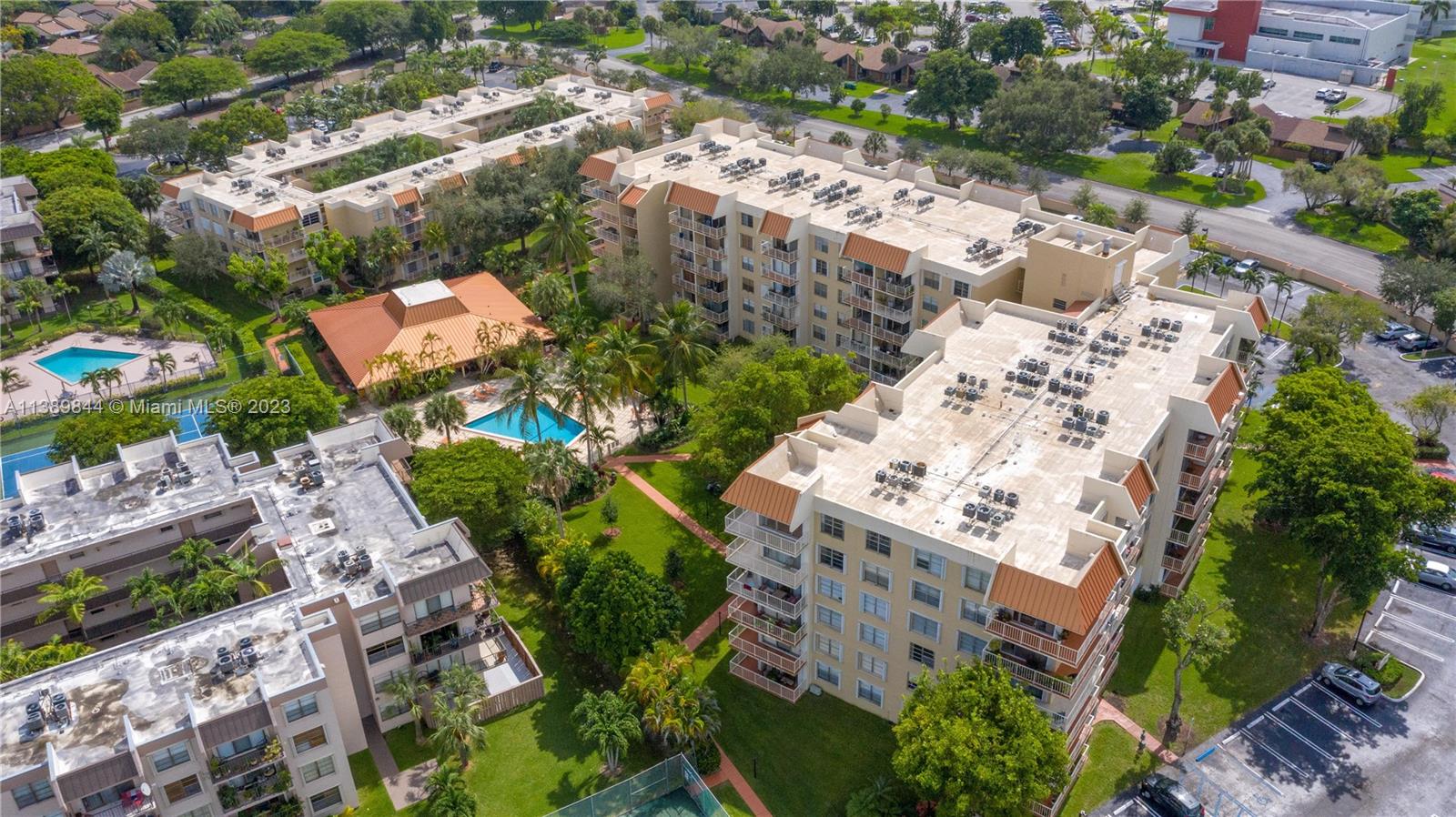 13120 SW 92nd Ave Unit: B-PH6