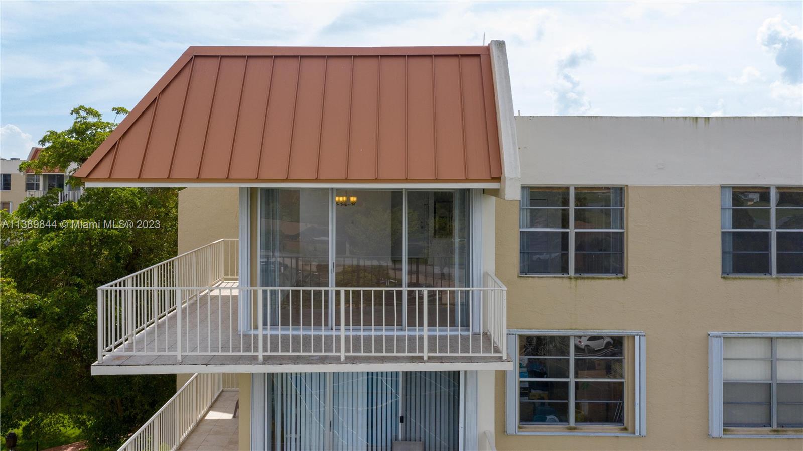 13120 SW 92nd Ave Unit: B-PH6