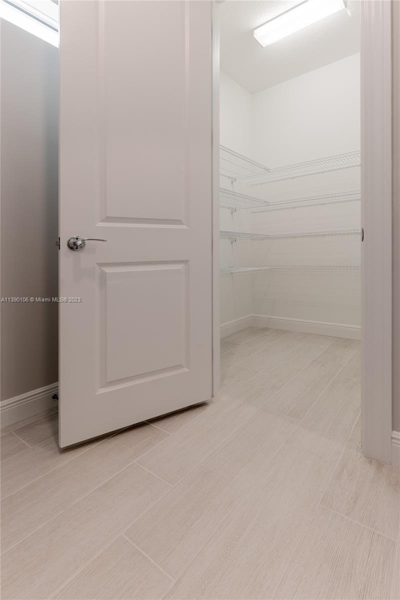 3713 Greenway Dr Unit: 0