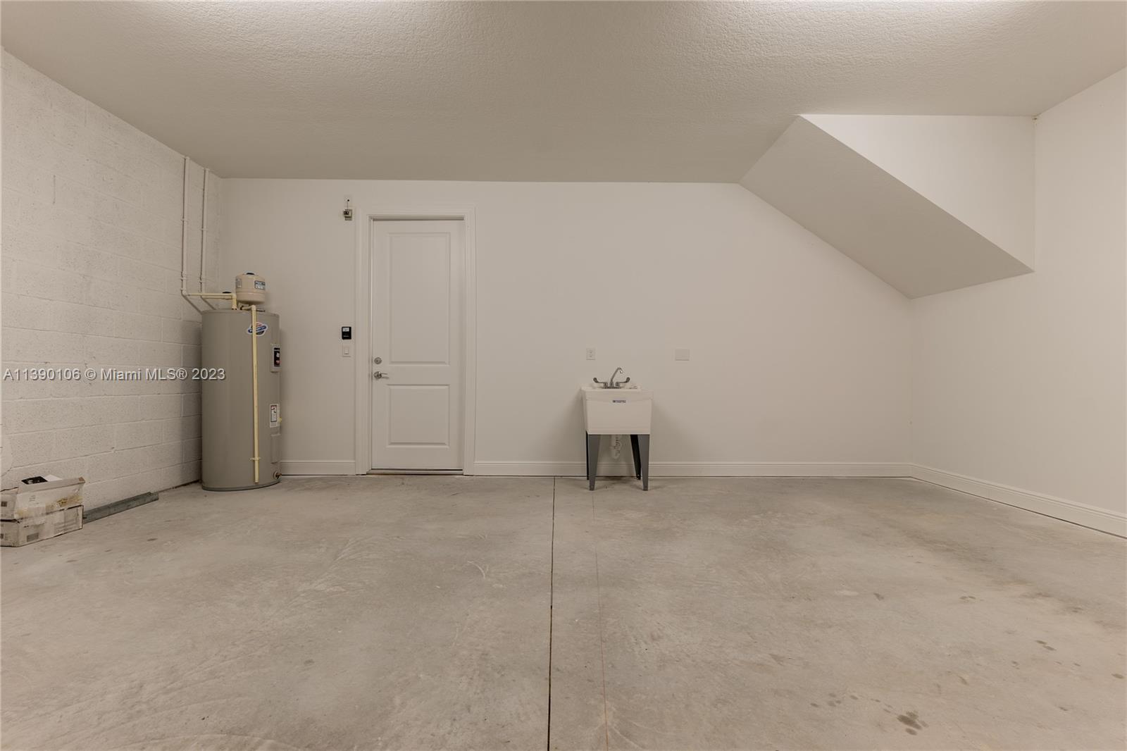 3713 Greenway Dr Unit: 0