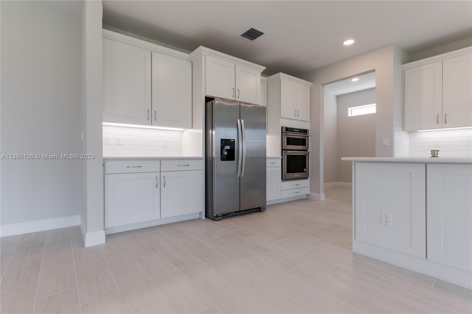 3713 Greenway Dr Unit: 0