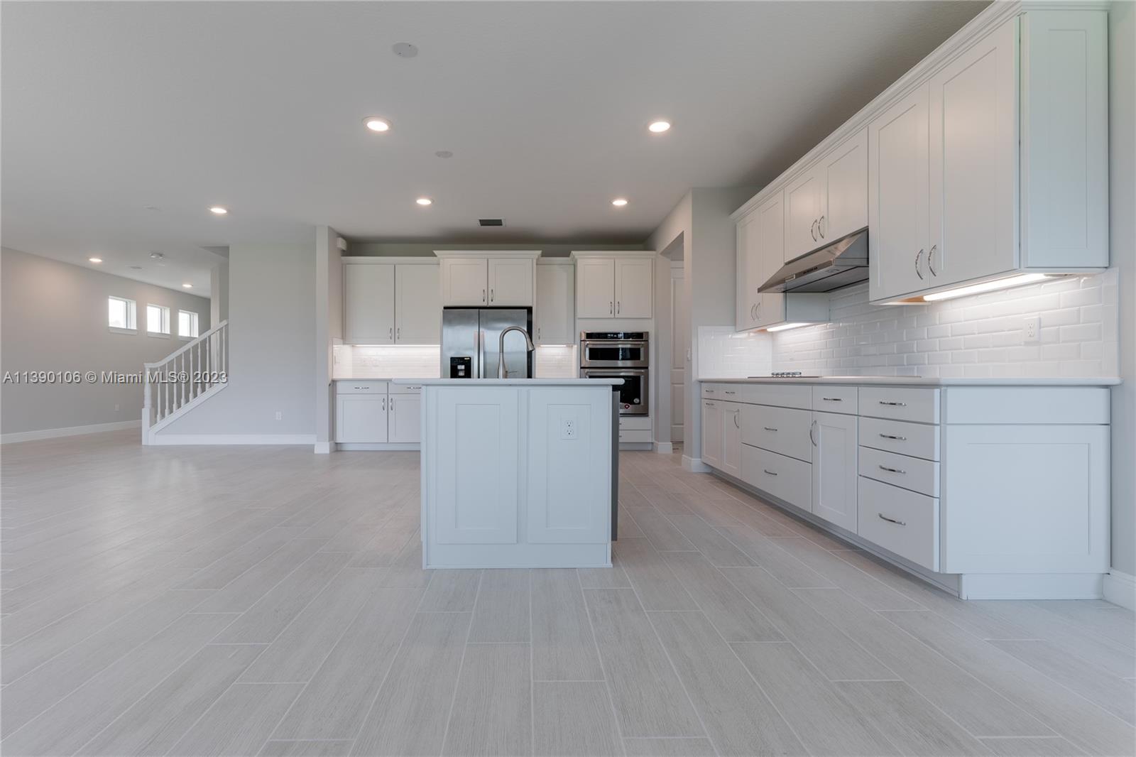 3713 Greenway Dr Unit: 0