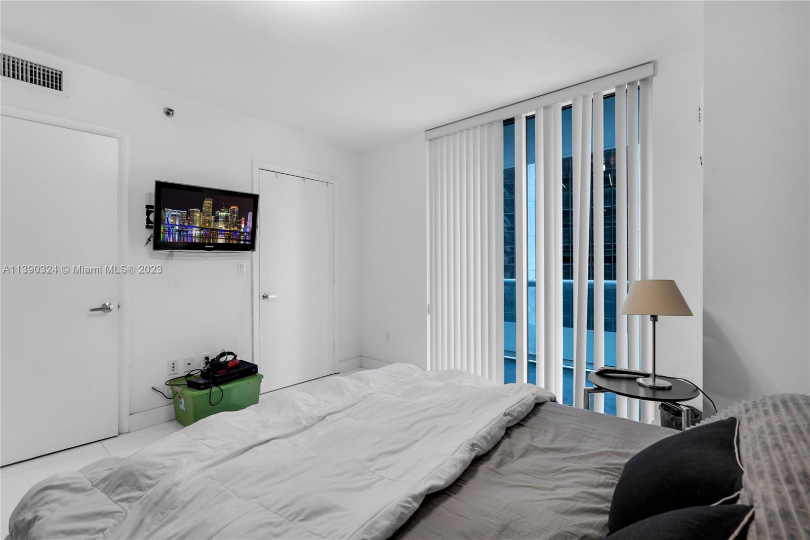 50 Biscayne Blvd Unit: 2011