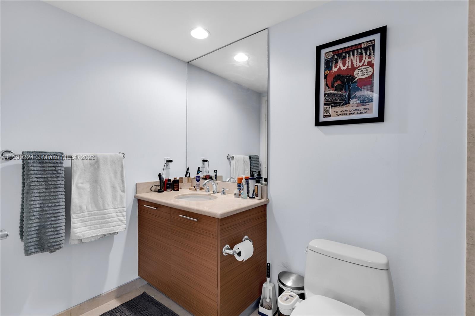 50 Biscayne Blvd Unit: 2011