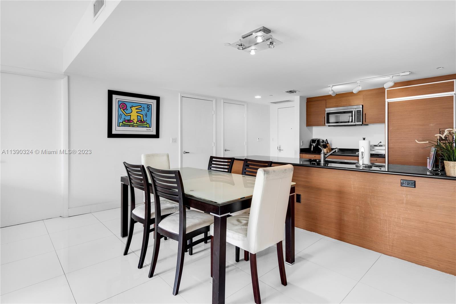 50 Biscayne Blvd Unit: 2011