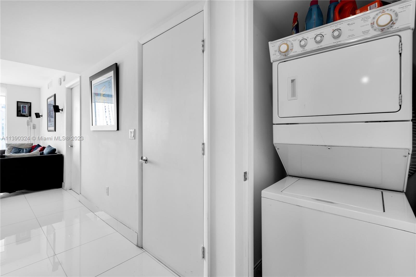 50 Biscayne Blvd Unit: 2011