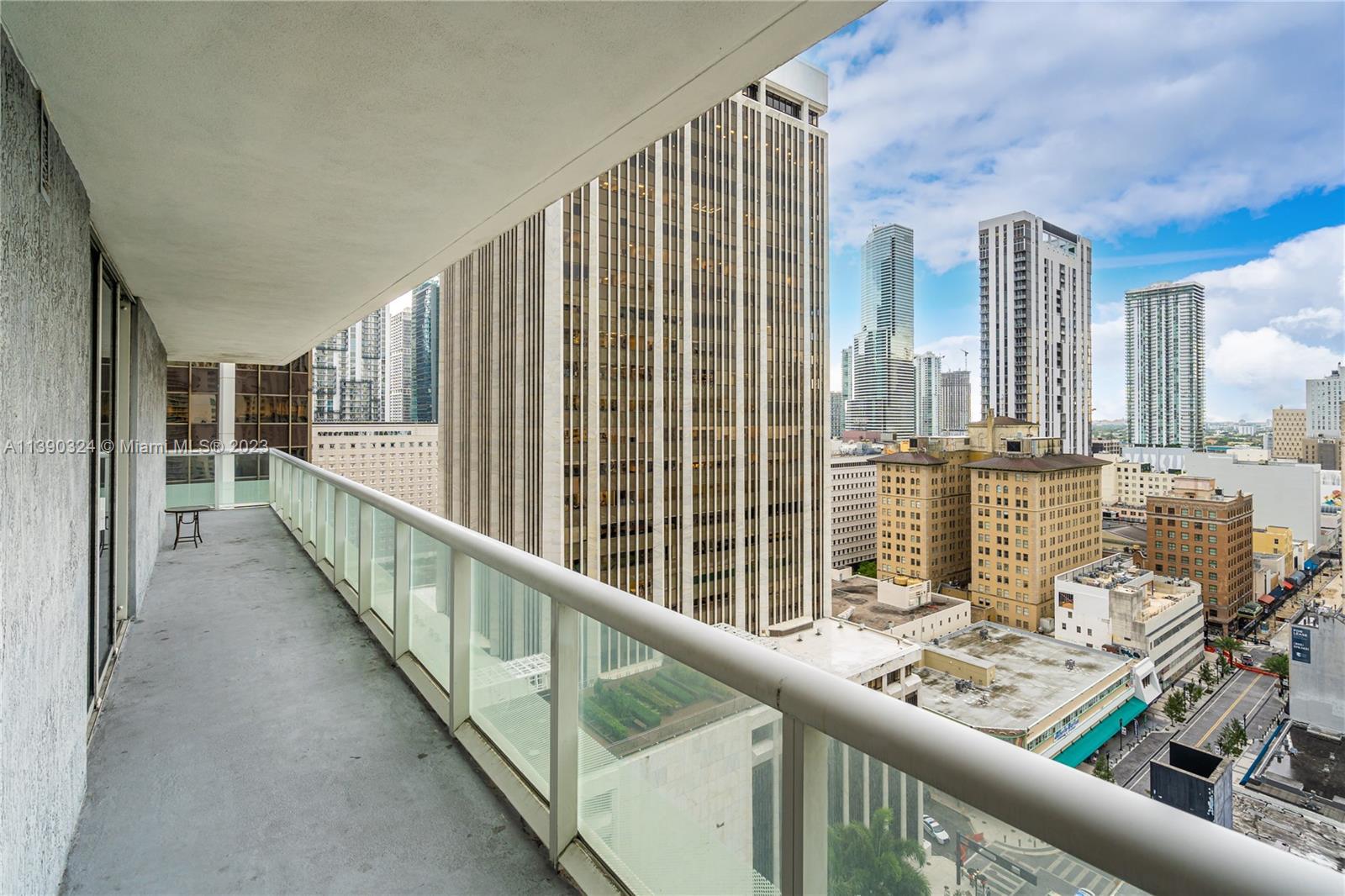 50 Biscayne Blvd Unit: 2011