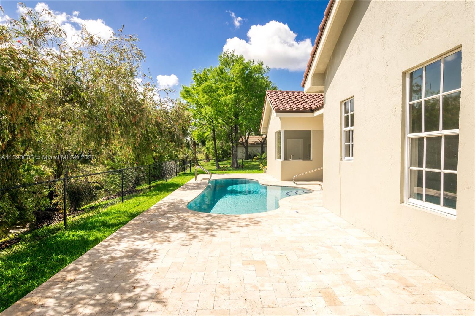 3799 Lancewood Dr Unit: 3799