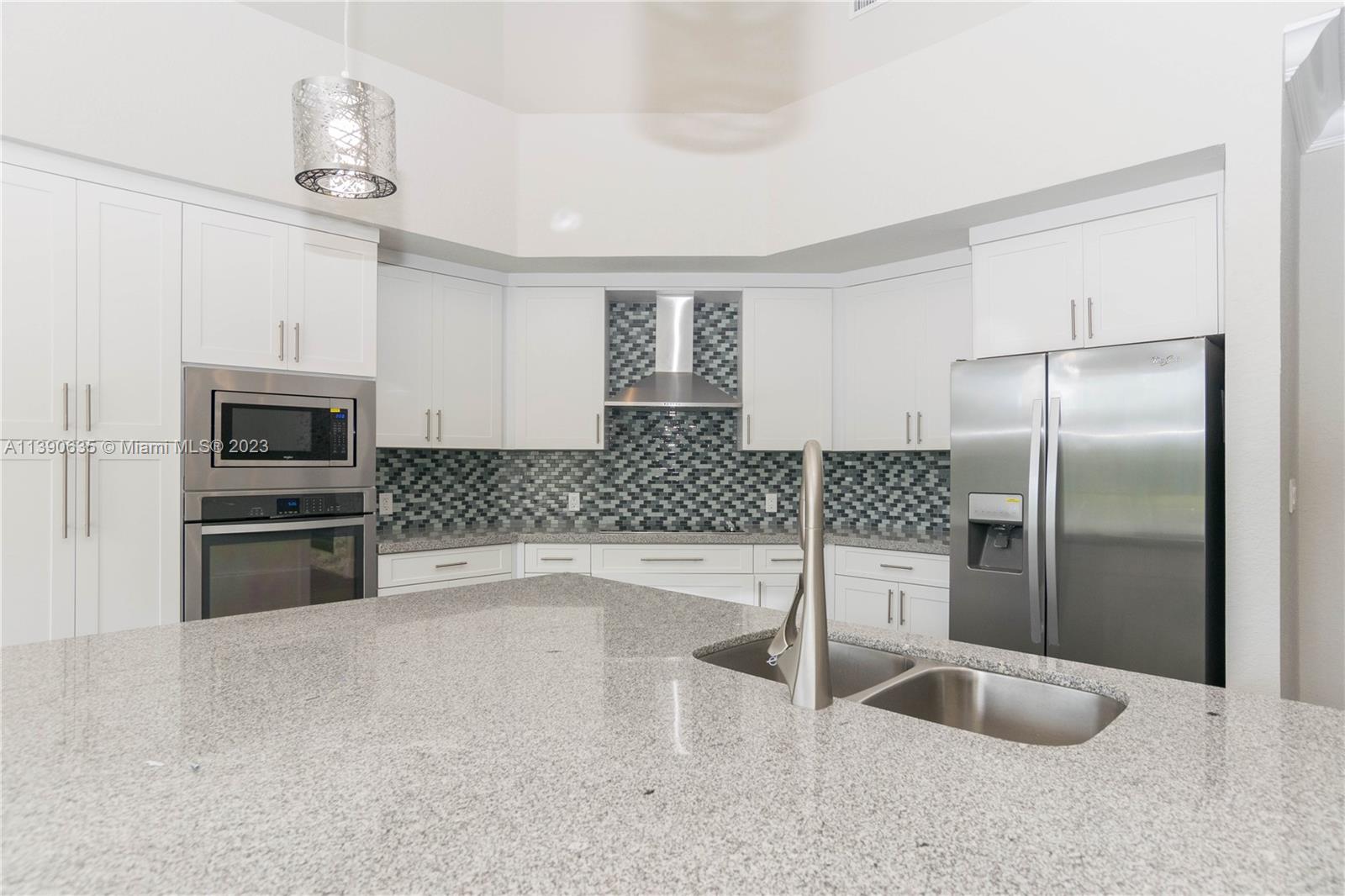 3799 Lancewood Dr Unit: 3799