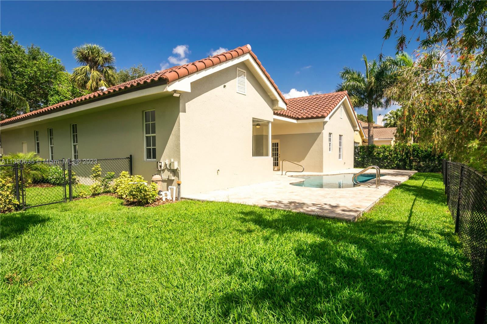 3799 Lancewood Dr Unit: 3799