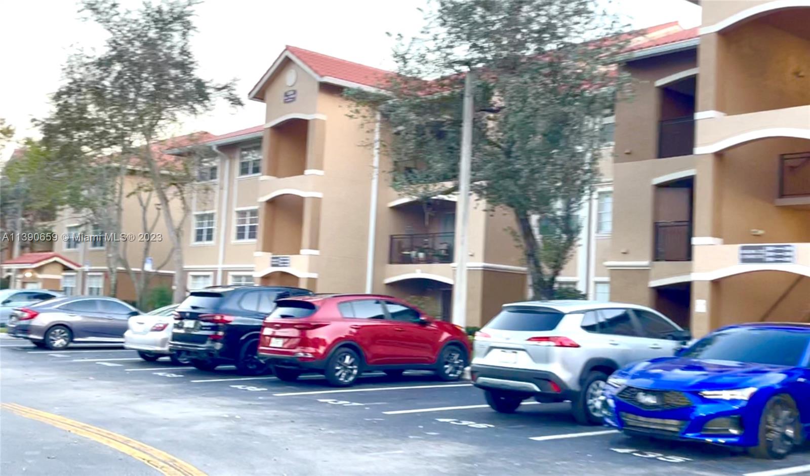140 SW 117th Ave Unit: 4103