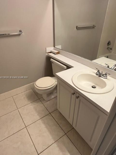 1300 SW 130th Ave # 210F