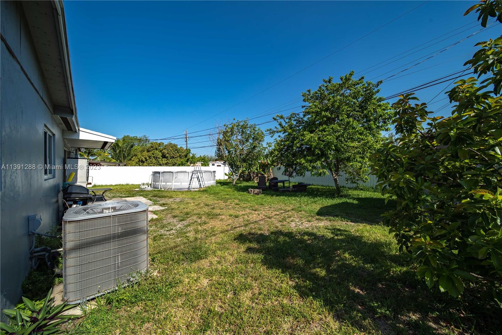2315 NW 207th St