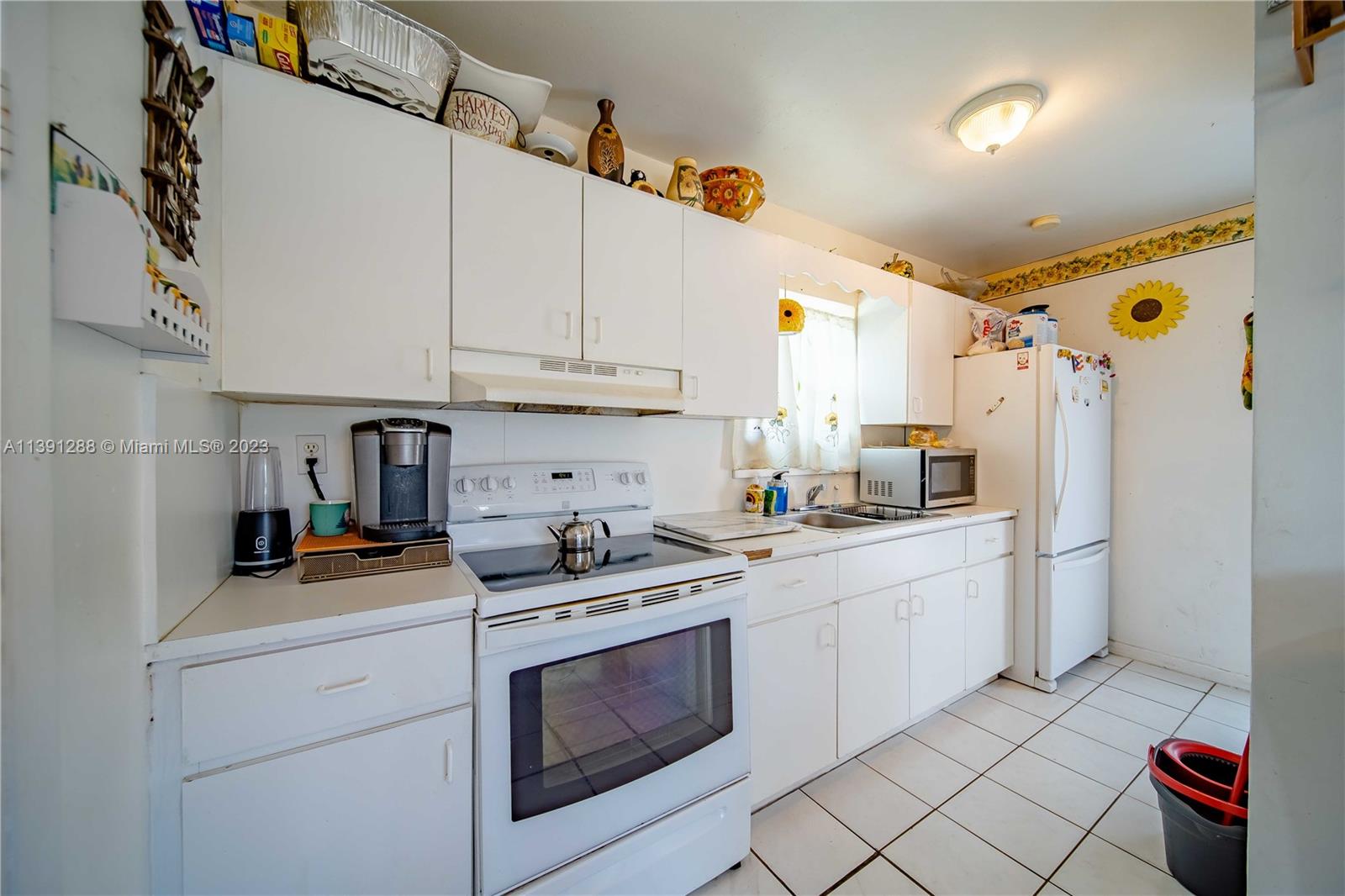 2315 NW 207th St
