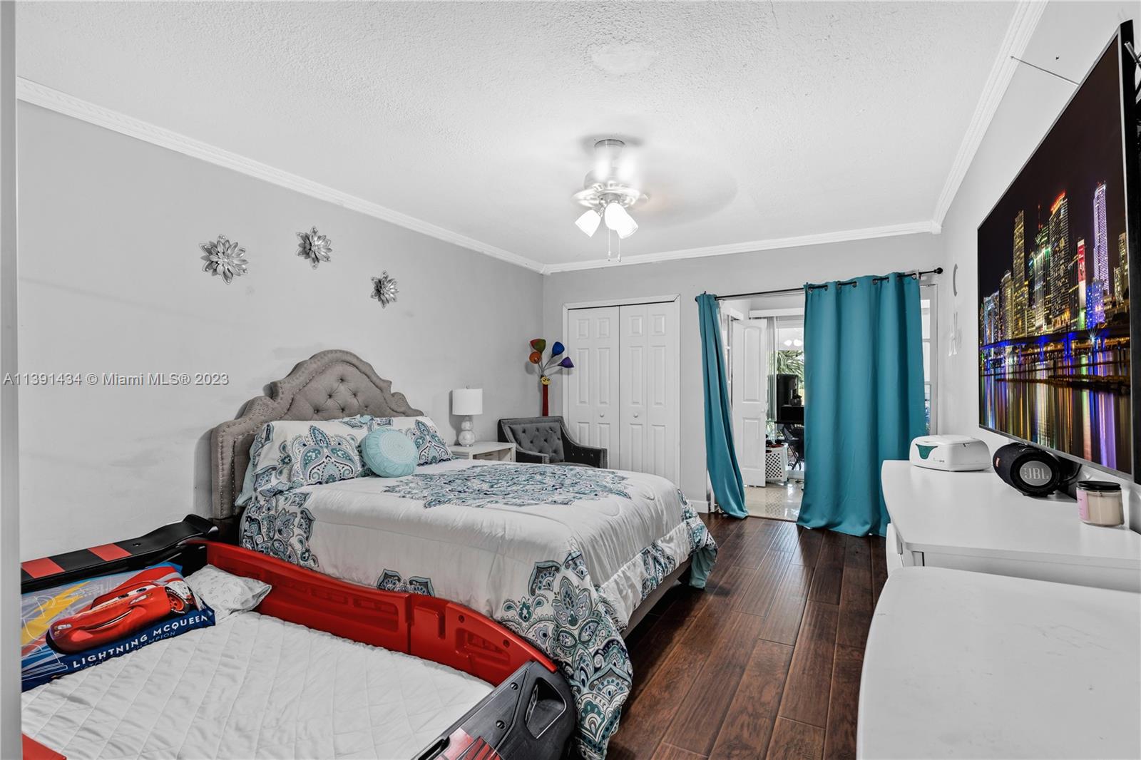 19206 Bobolink Dr # 19206