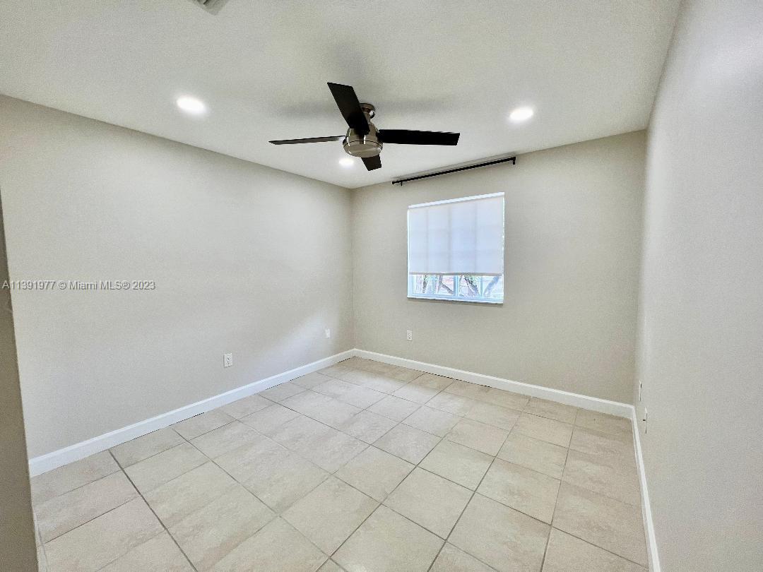 11190 NW 73rd Ter Unit: 11190