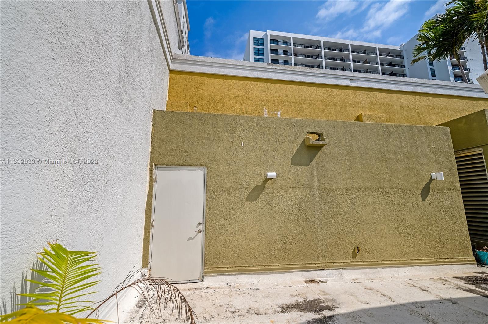 3180 SW 22nd Ter Unit: TLL3