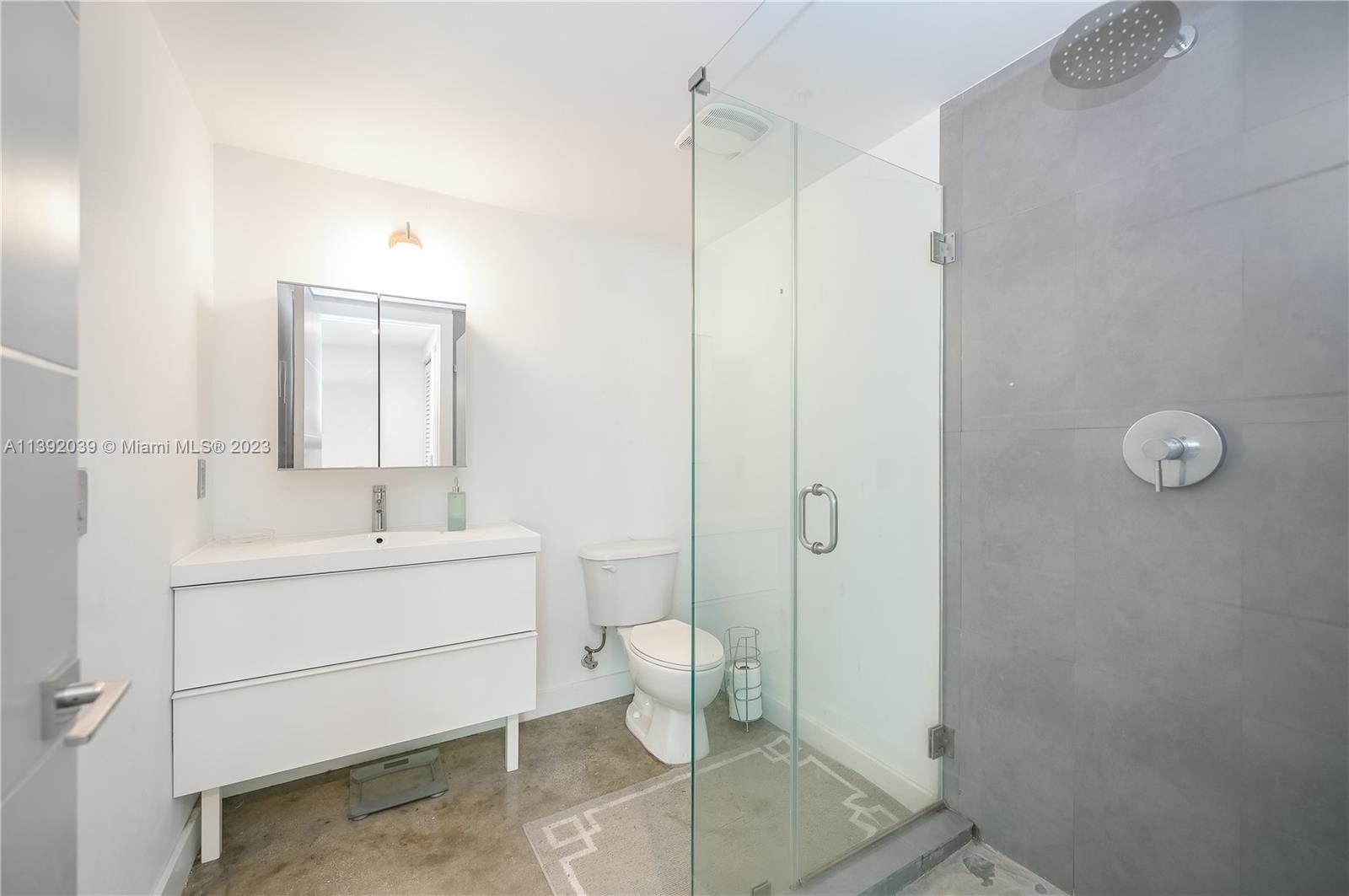 3180 SW 22nd Ter Unit: TLL3