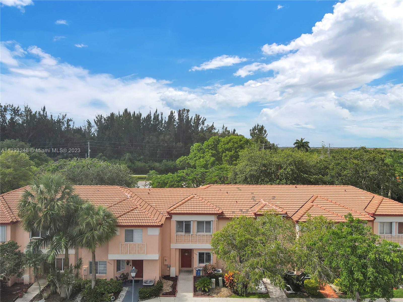 20866 NW 1st St Unit: 20866