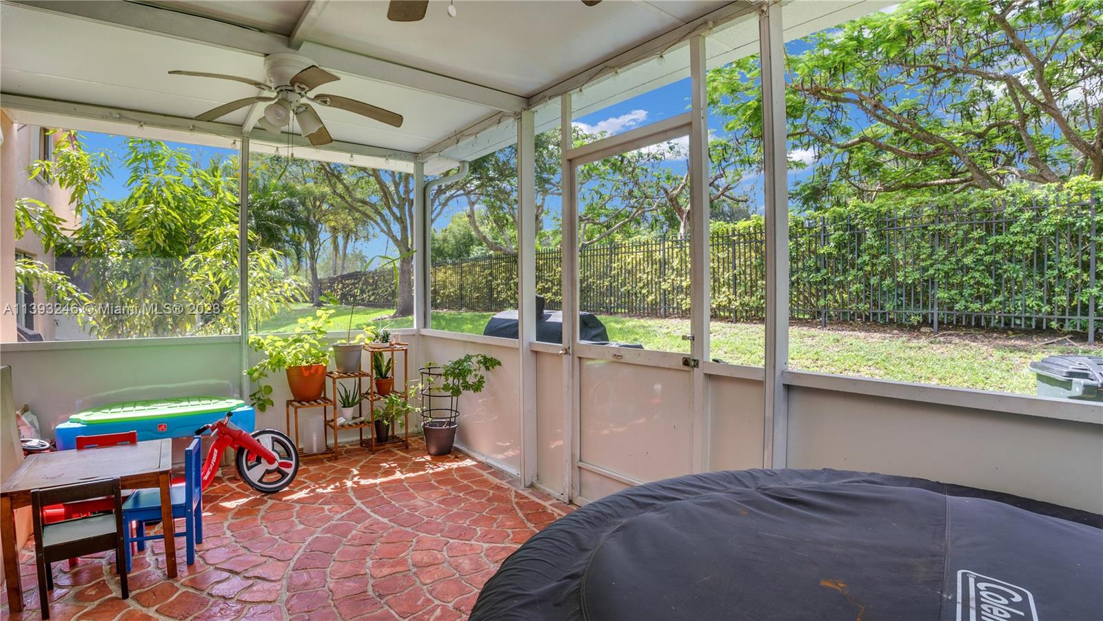 20866 NW 1st St Unit: 20866