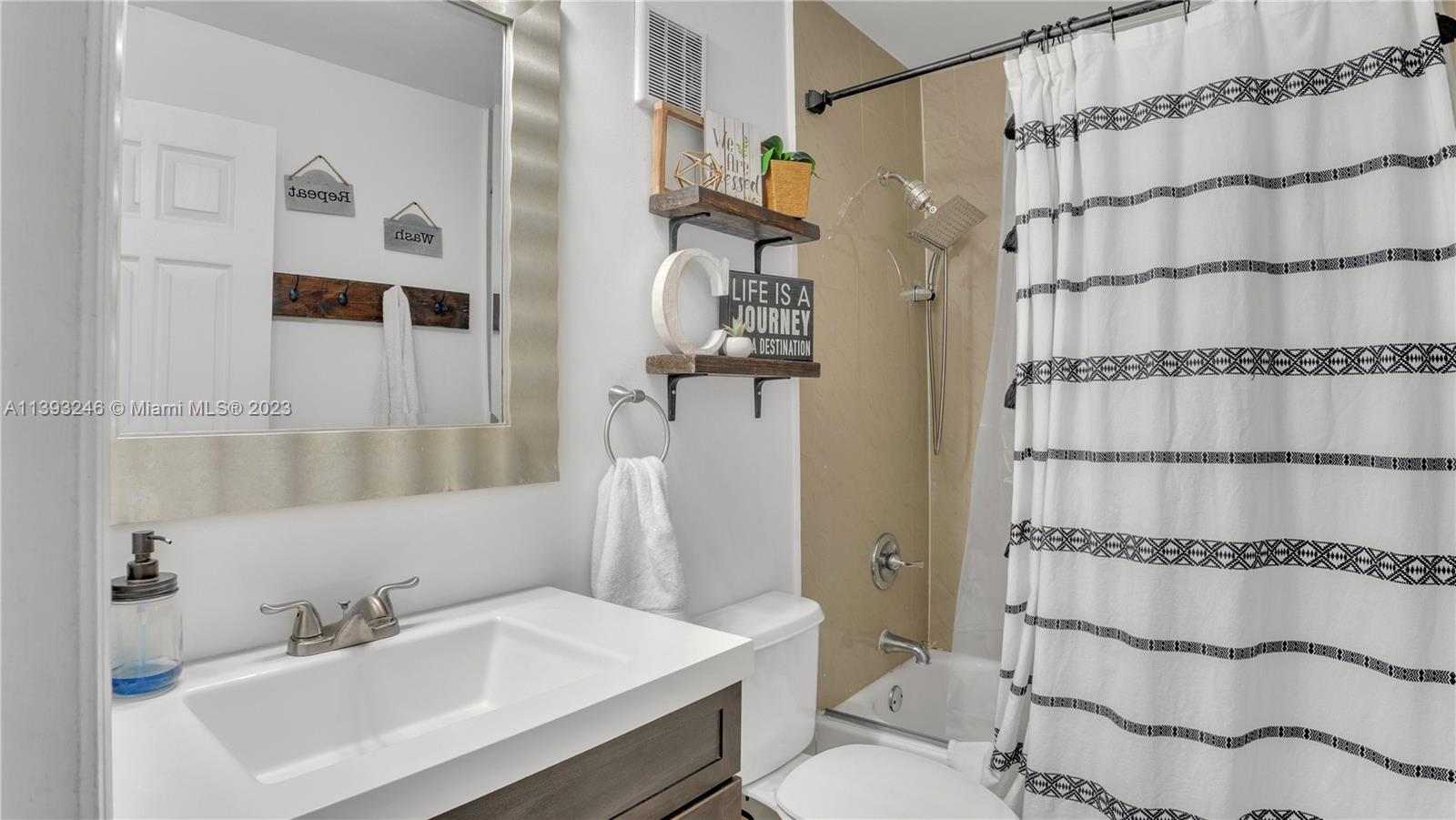 20866 NW 1st St Unit: 20866