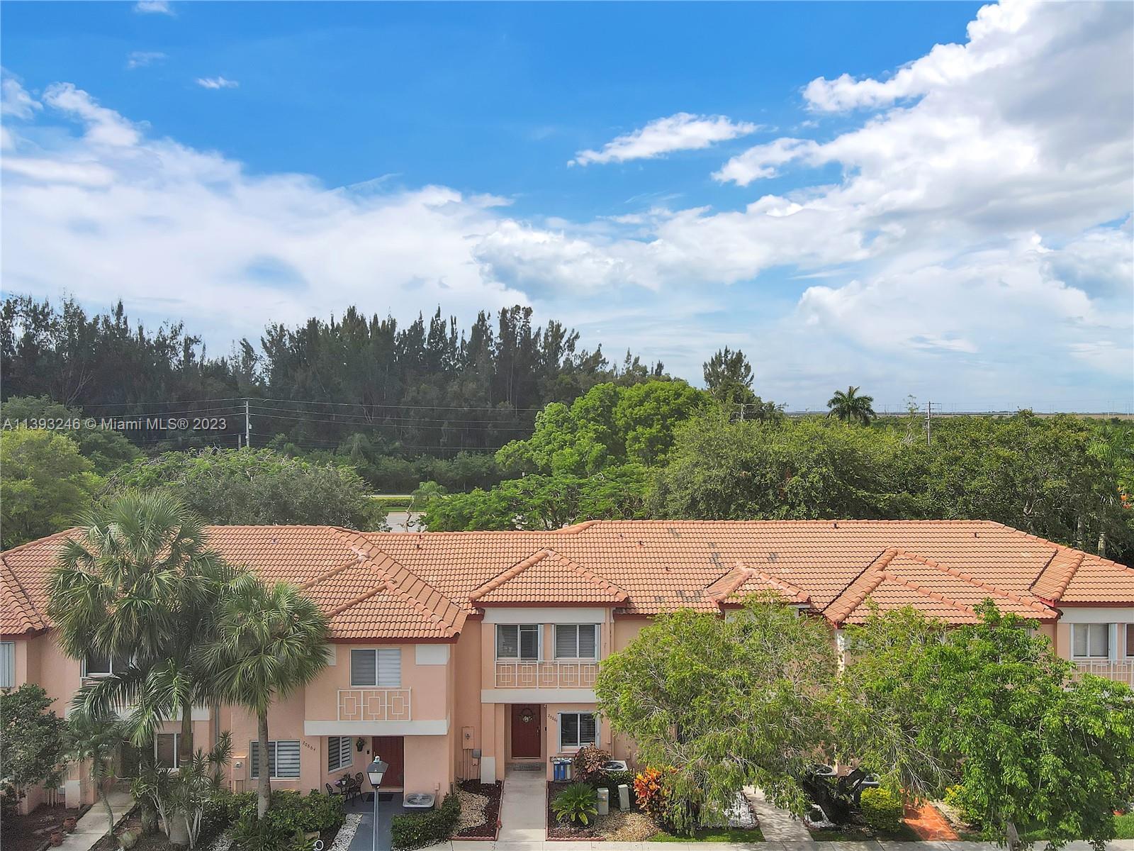 20866 NW 1st St Unit: 20866