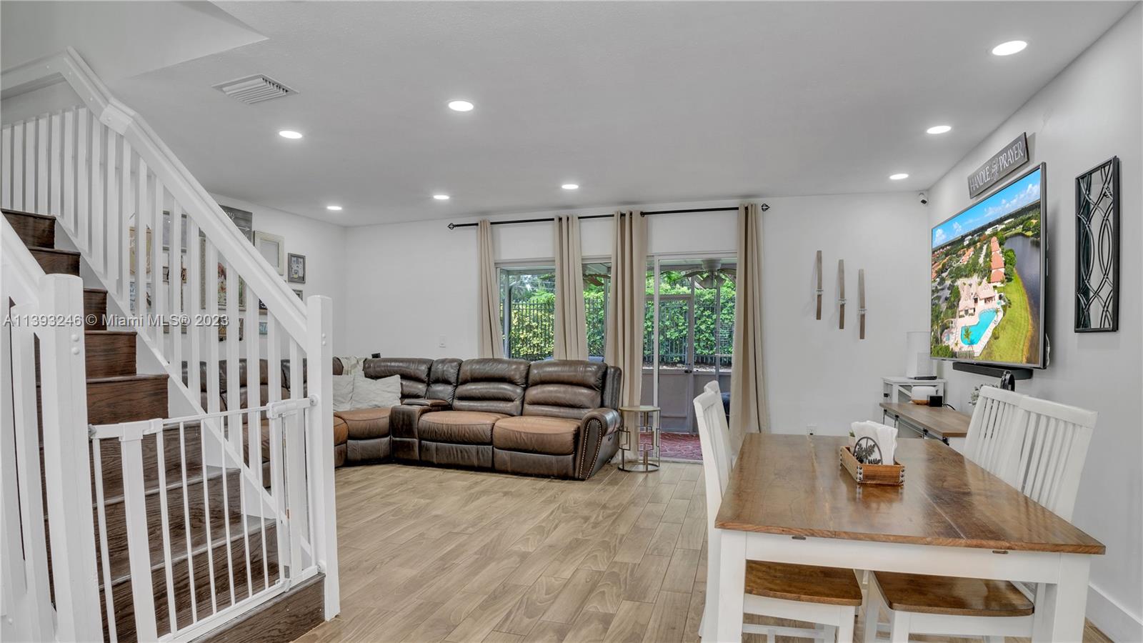 20866 NW 1st St Unit: 20866