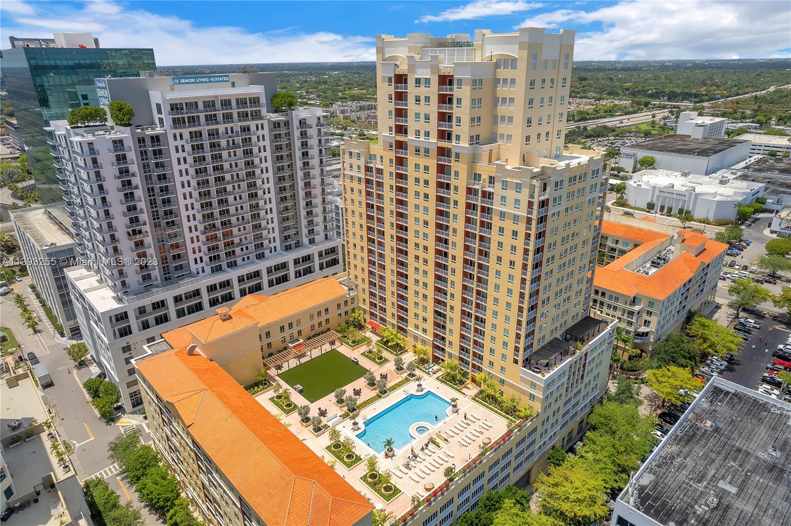 7350 SW 89th St Unit: 709S