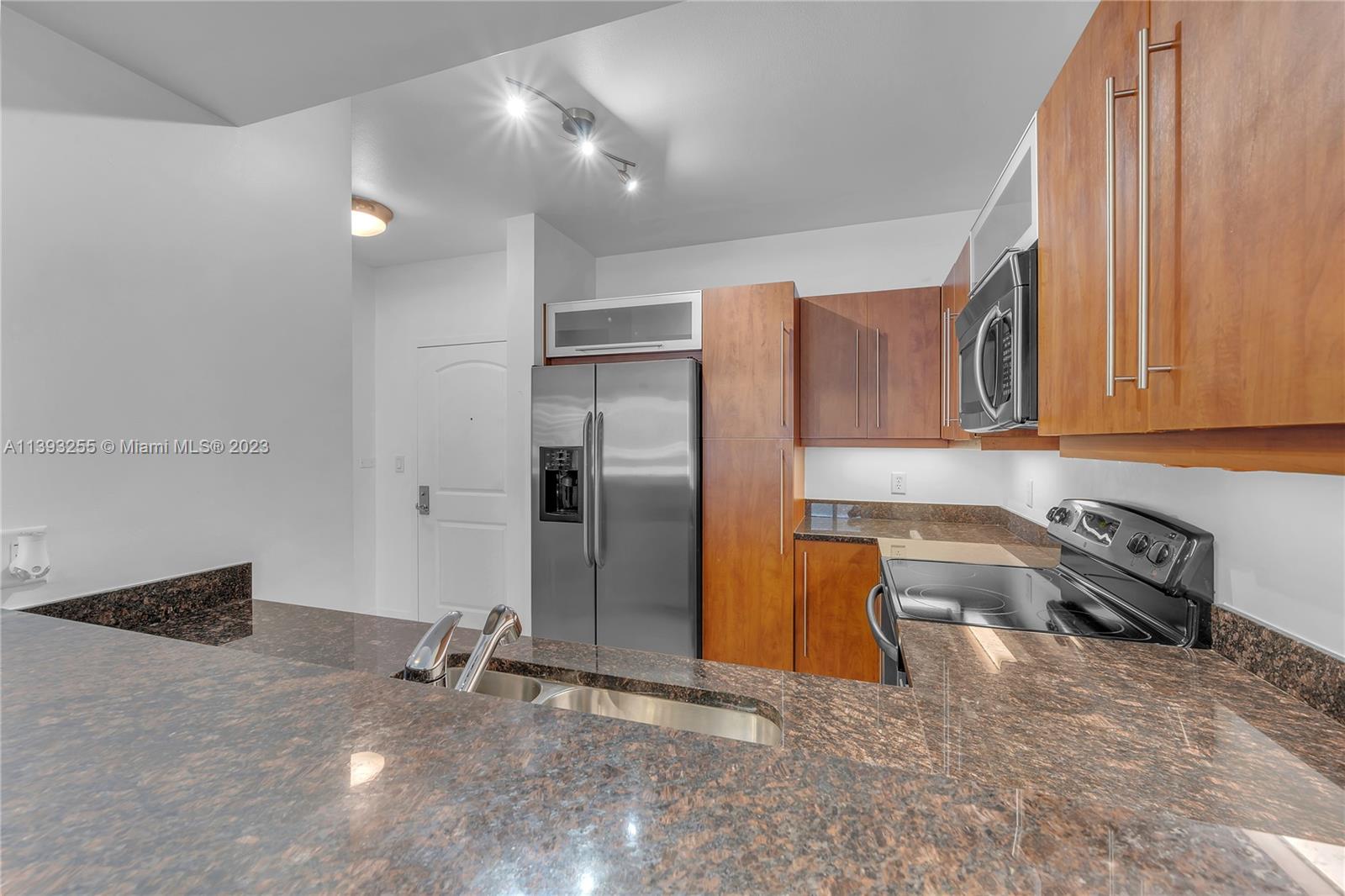 7350 SW 89th St Unit: 709S