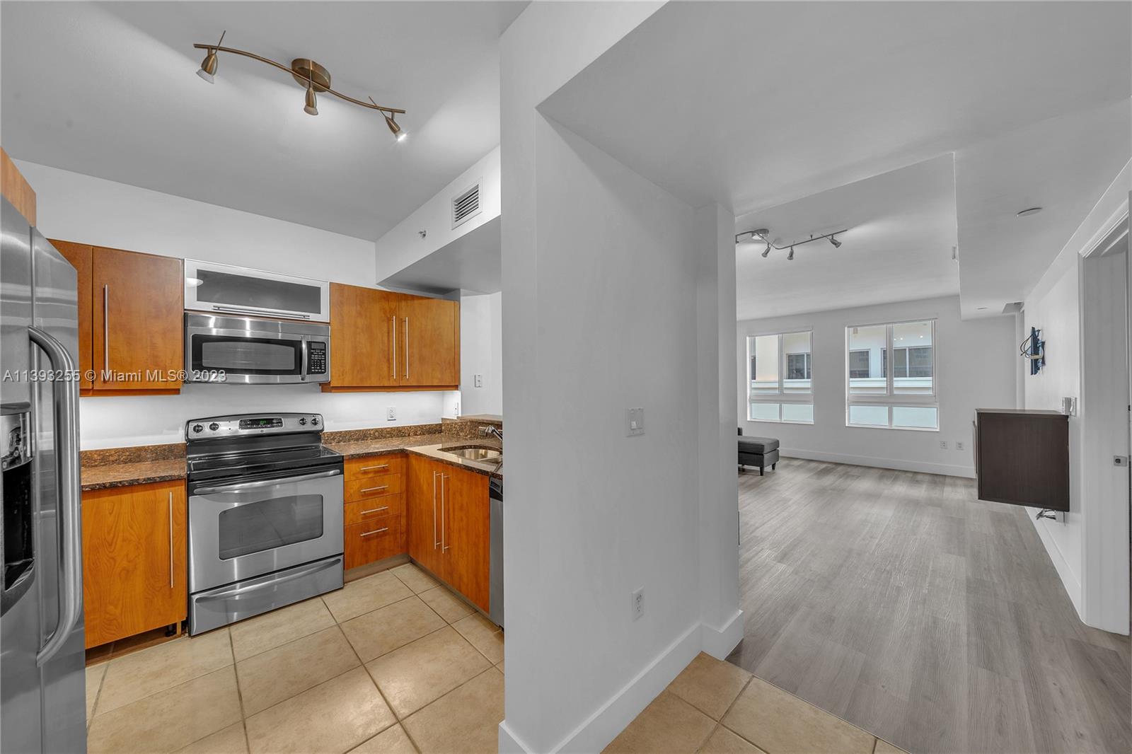 7350 SW 89th St Unit: 709S