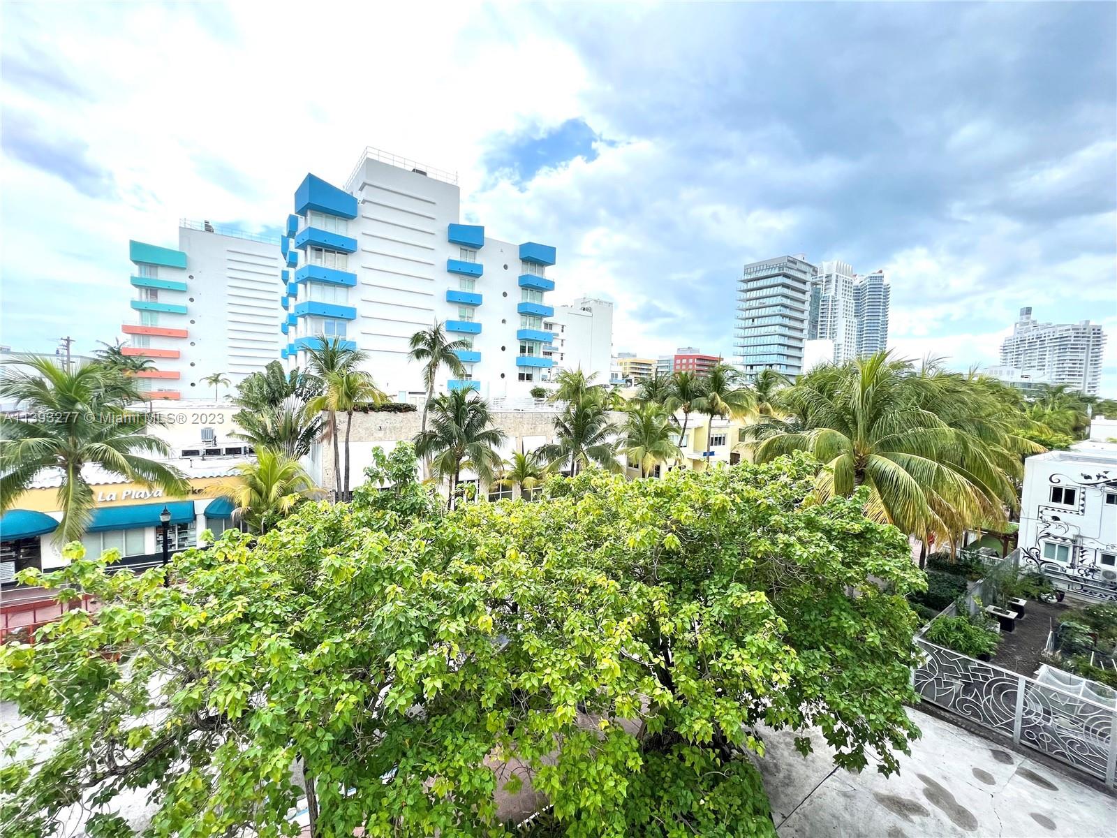 240 Collins Ave # 4B
