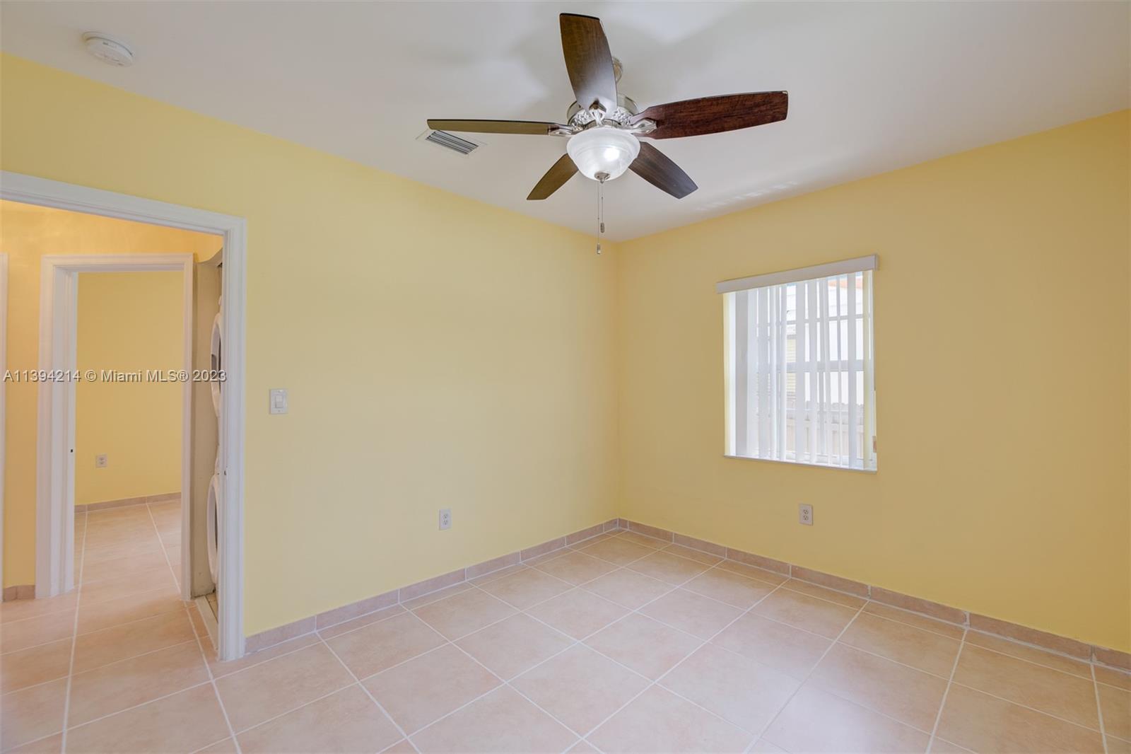 2315 SW 26th Ter