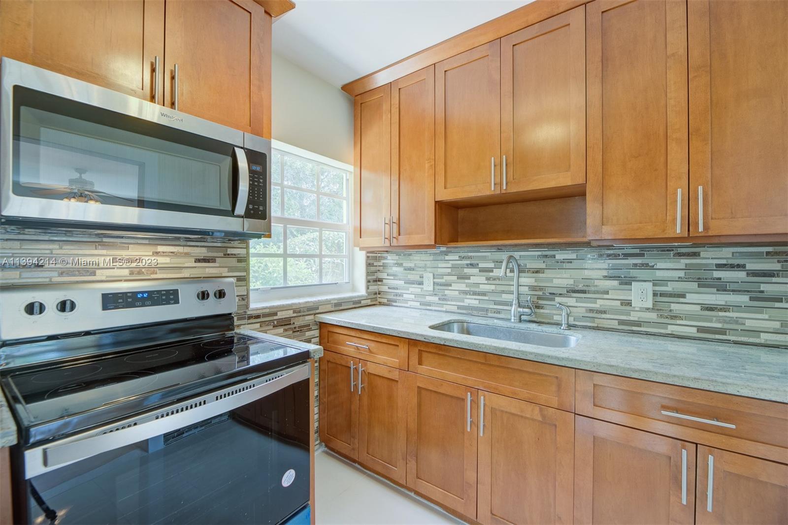 2315 SW 26th Ter