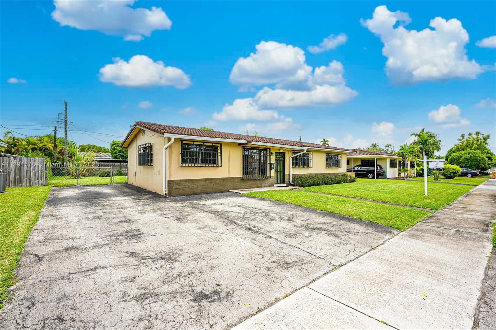 3225 SW 94th Ave