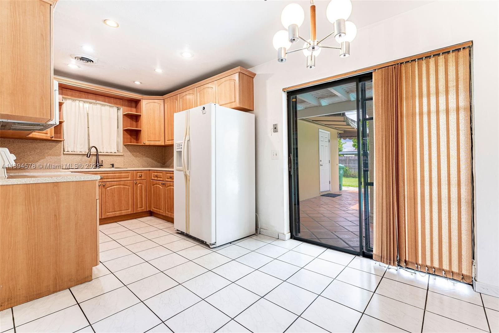 3225 SW 94th Ave