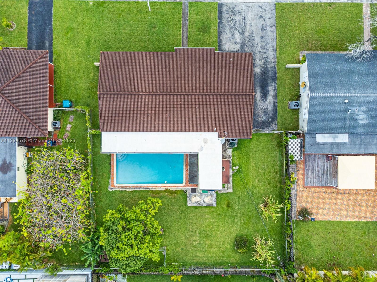 3225 SW 94th Ave
