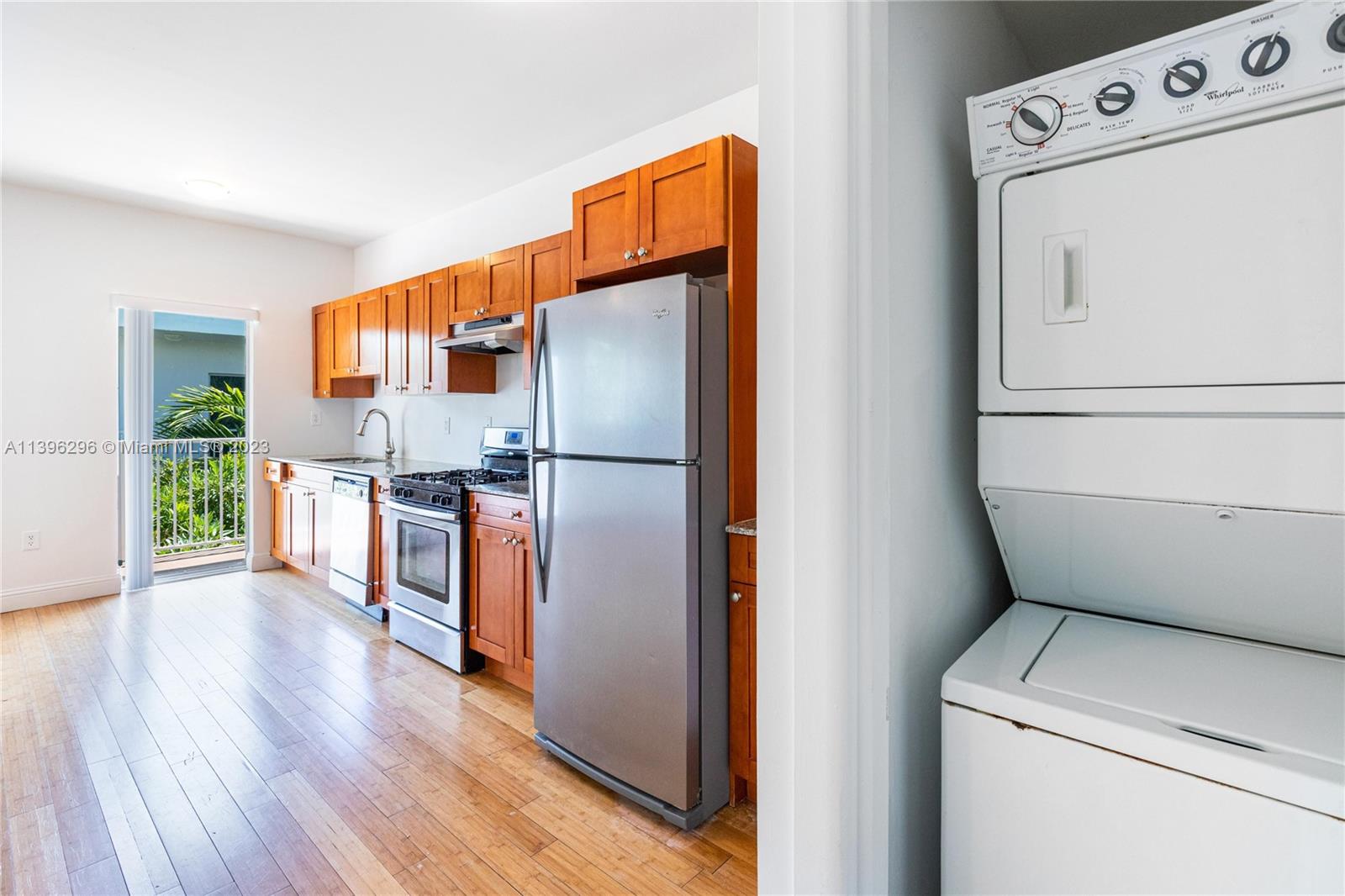 7950 Tatum Waterway Dr Unit: 14