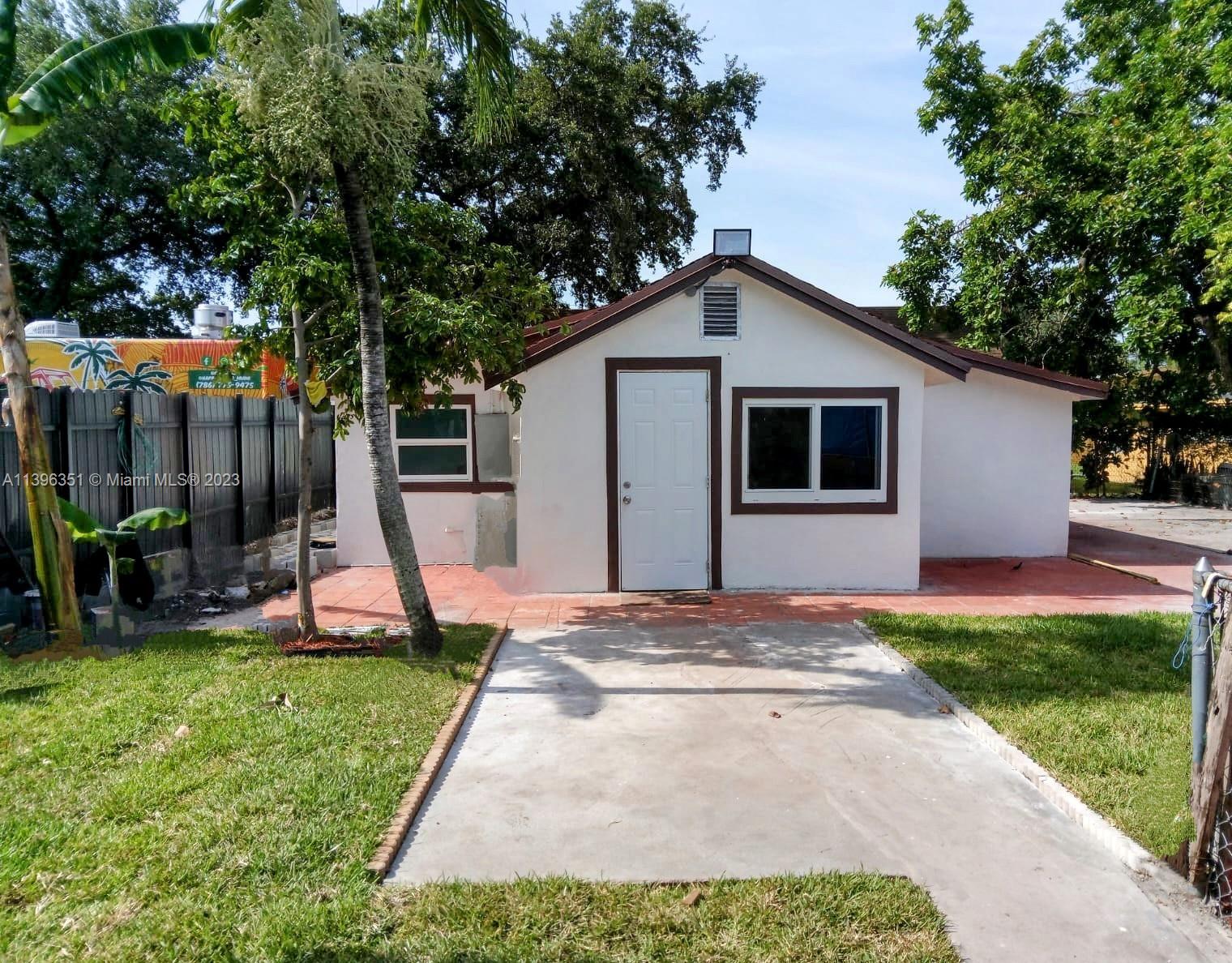 2720 NW 29th St