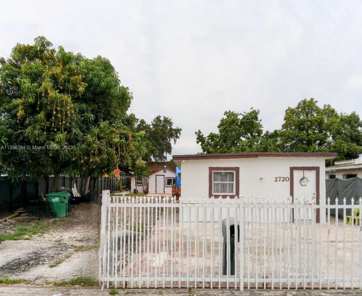 2720 NW 29th St