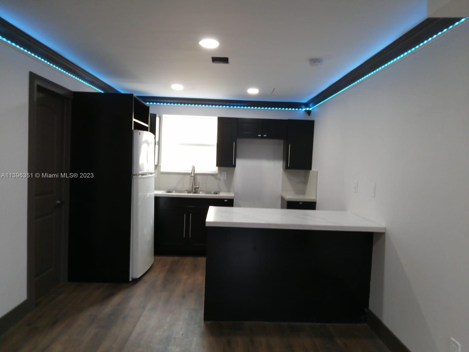 2720 NW 29th St