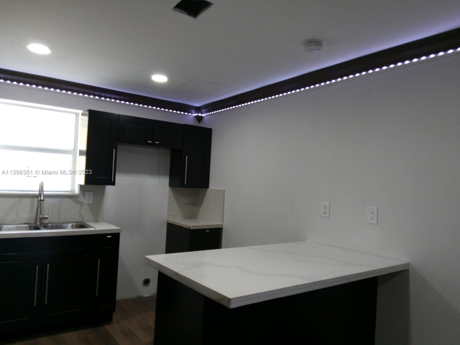 2720 NW 29th St