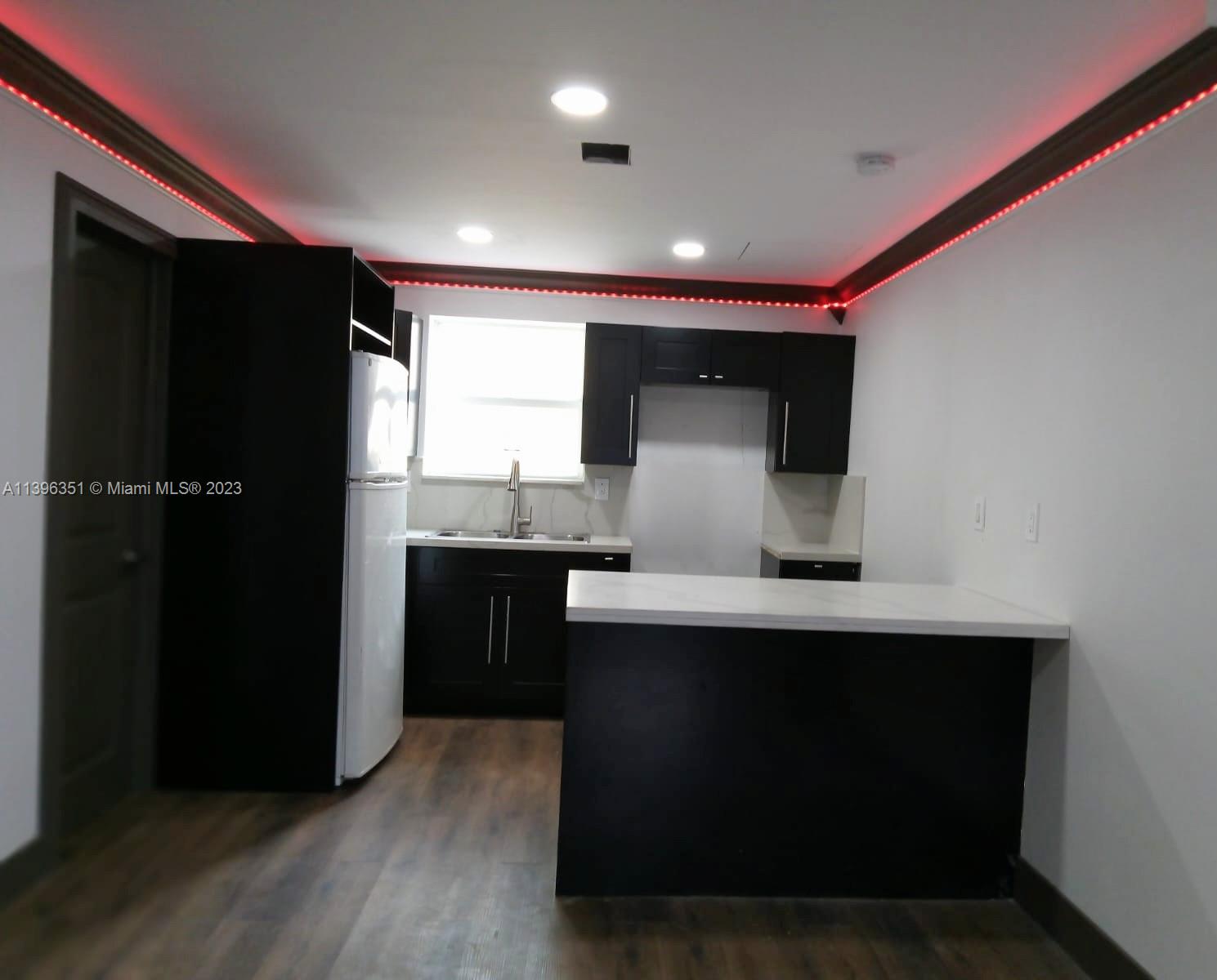 2720 NW 29th St