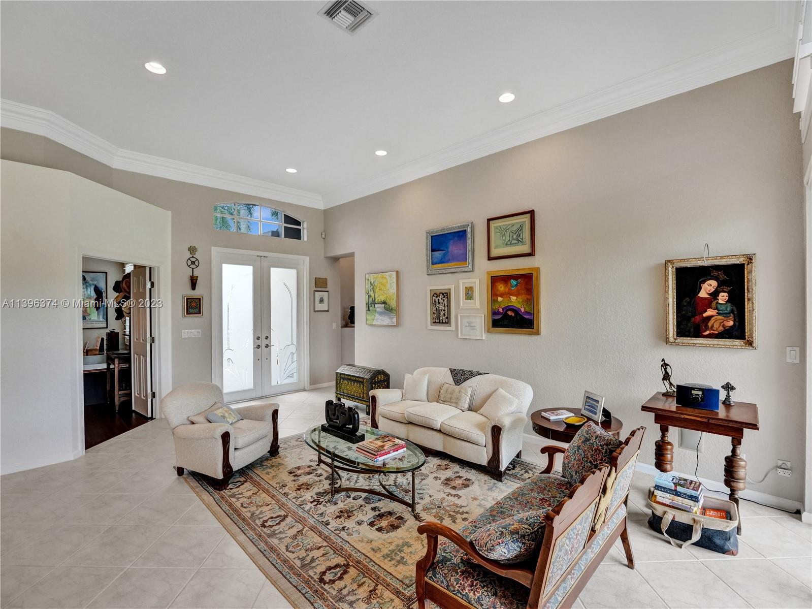 2538 Jardin Drive