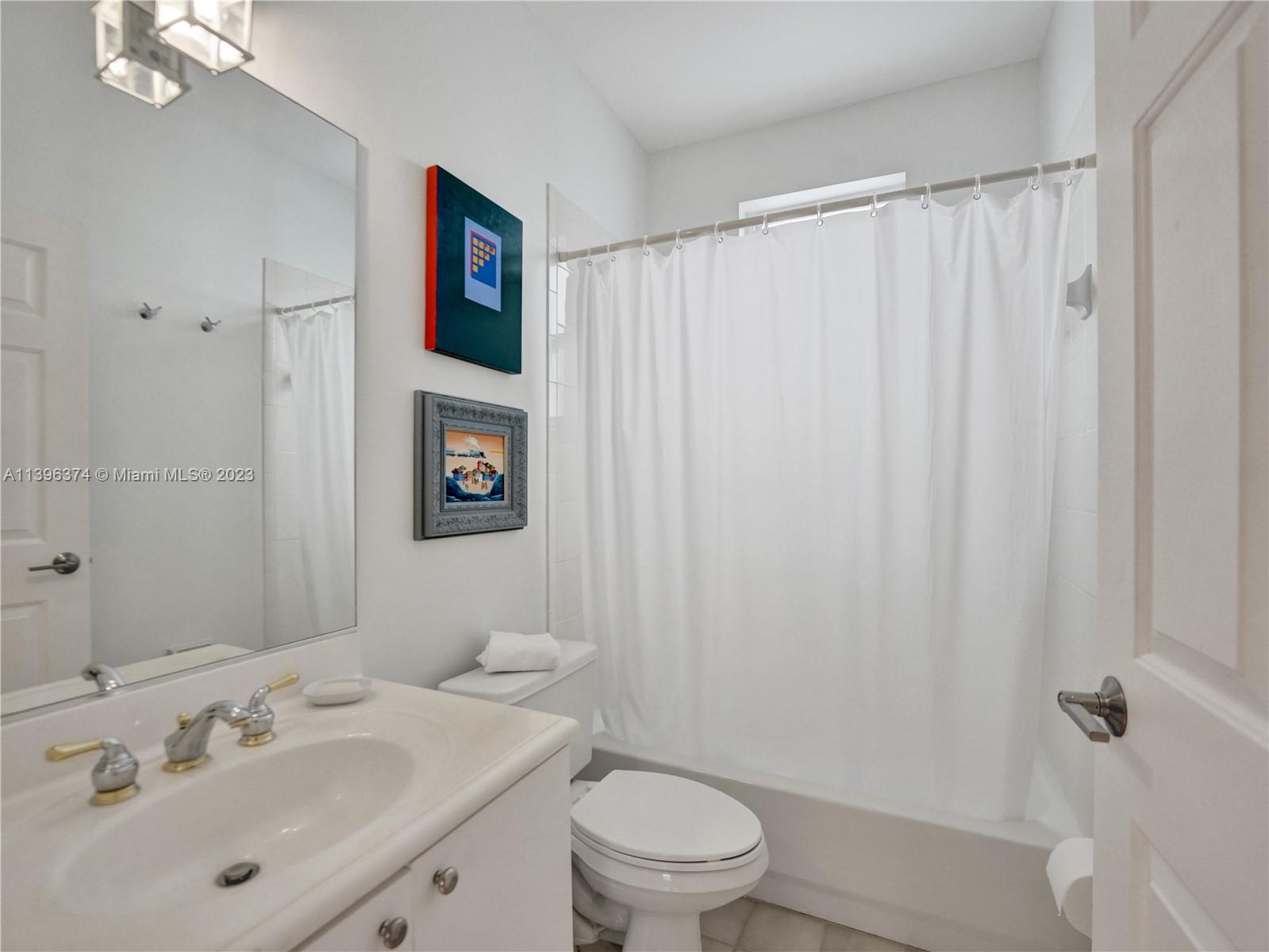 2538 Jardin Drive